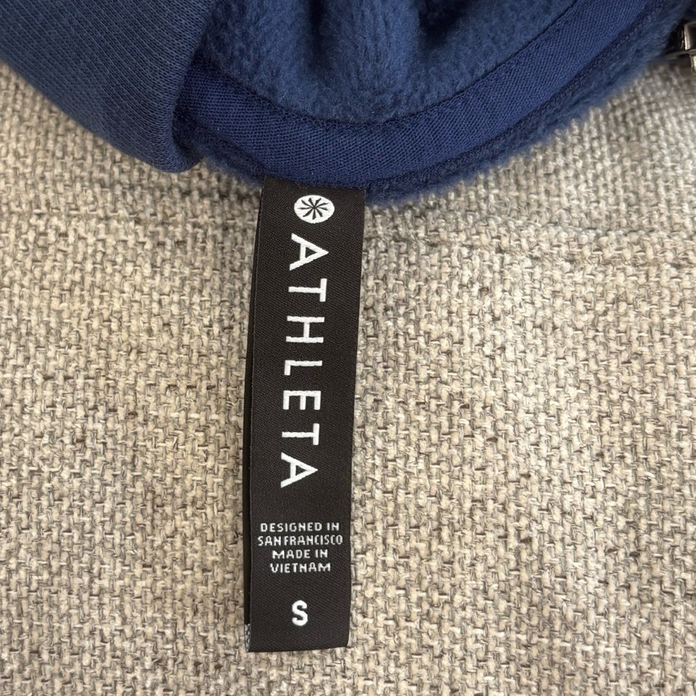 Athleta Cozy Asym Pullover In Navy Size Small - Picture 5 of 6